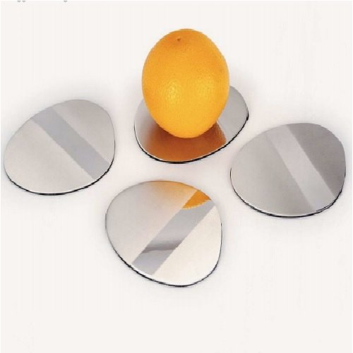 Convenience merges with contemporary design to bring you this set of six coasters,that let you place your hot mugs without the fear of spoiling your table.
