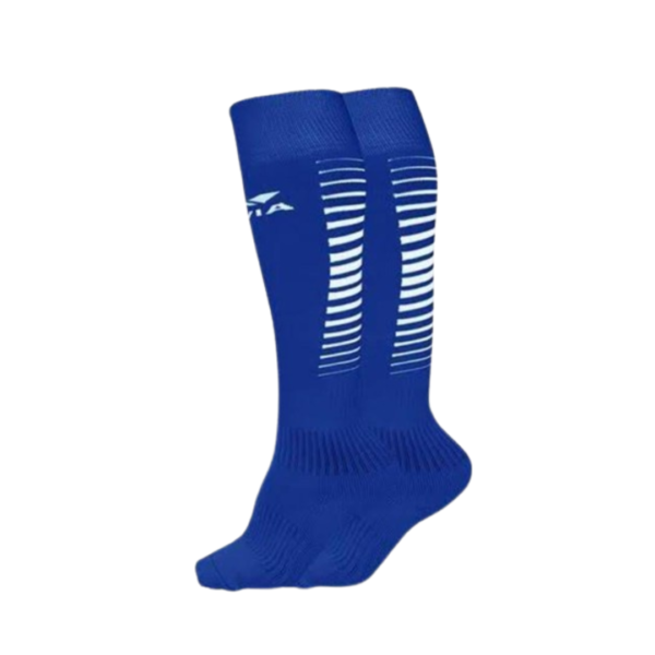 The Nivia Encounter Polyester Football Stocking in Large size, designed in Royal Blue/White color combination, is crafted from durable and breathable polyester fabric. This football stocking is tailored to meet the demands of football players, providing comfort and performance on the field. The large size ensures a comfortable fit for most players.